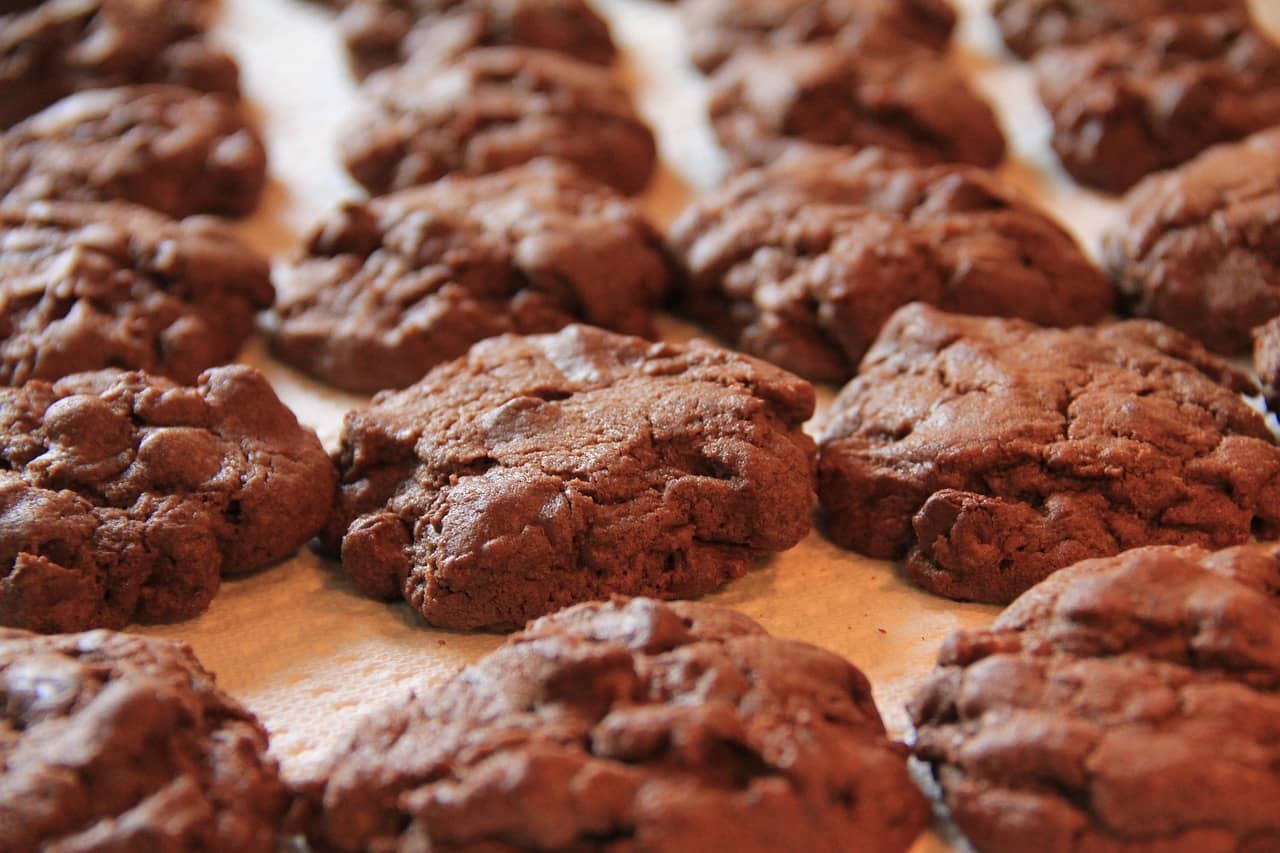 caramel chocolate chip cookies