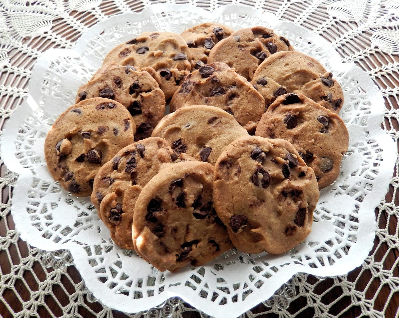 choc chip cookies